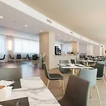 Phi Cavalieri 4*