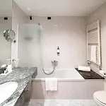 Phi Cavalieri 4* Bra