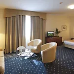 Hotel Phi Cavalieri Bra