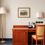 Phi Cavalieri 4* Bra