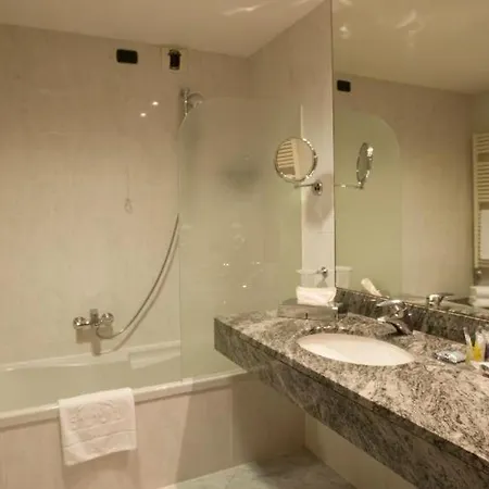 Hotel Phi Cavalieri 4*