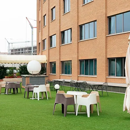 Phi Cavalieri Hotel