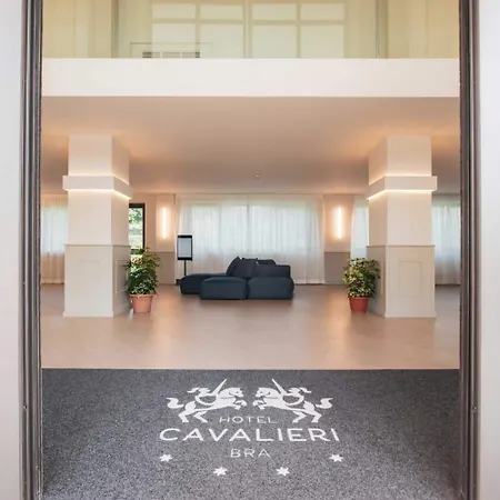 Phi Cavalieri