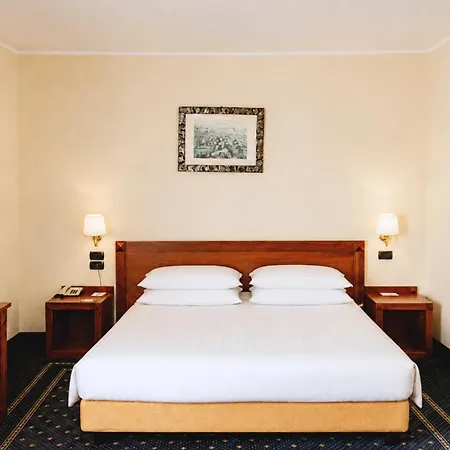 Hotel Phi Cavalieri 4*