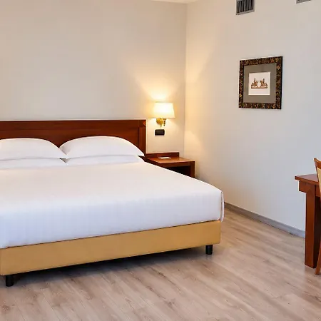 Hotel Phi Cavalieri