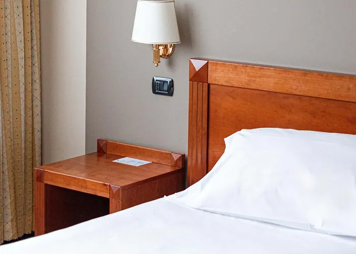 Phi Cavalieri Hotel Bra