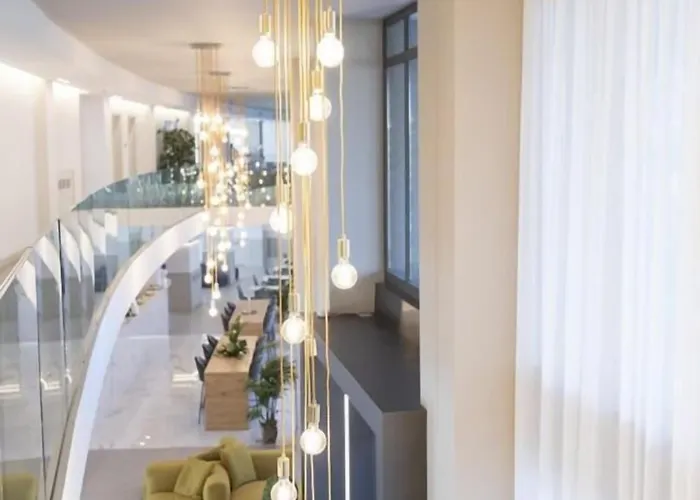 Отель Phi Cavalieri 4*