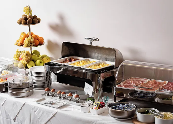 Phi Cavalieri 4* Bra